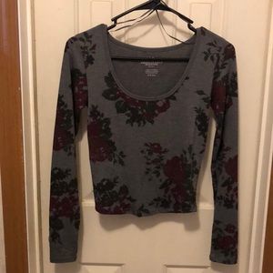 American Eagle Floral Print Grey Long Sleeved Top
